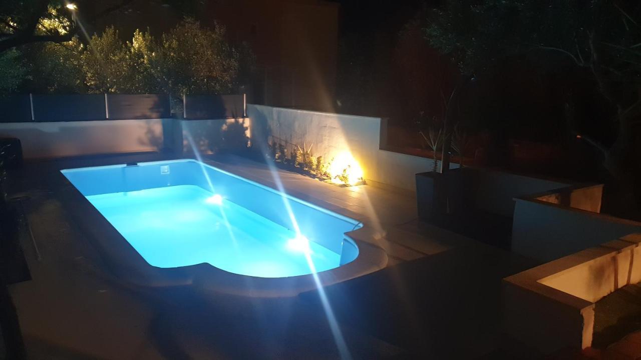 House Oliva With Private Pool And Large Garden Villa Stari Grad  Exterior photo
